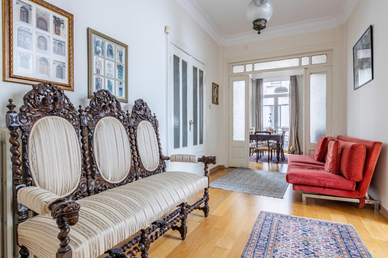 Flat With Balcony And Bosphorus View In Beyoglu Apartment Istanbul