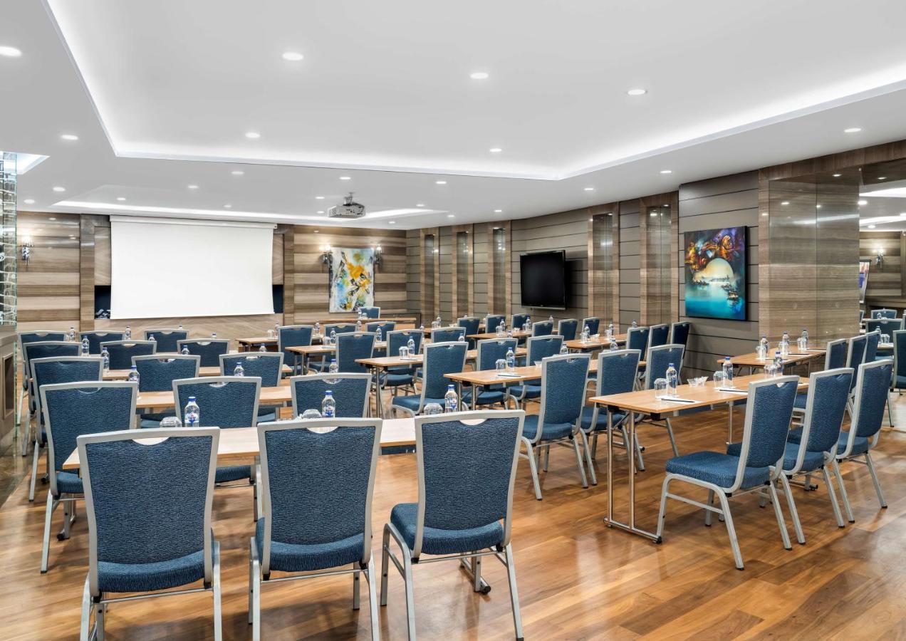 Radisson Blu Hotel, Sisli Otel
