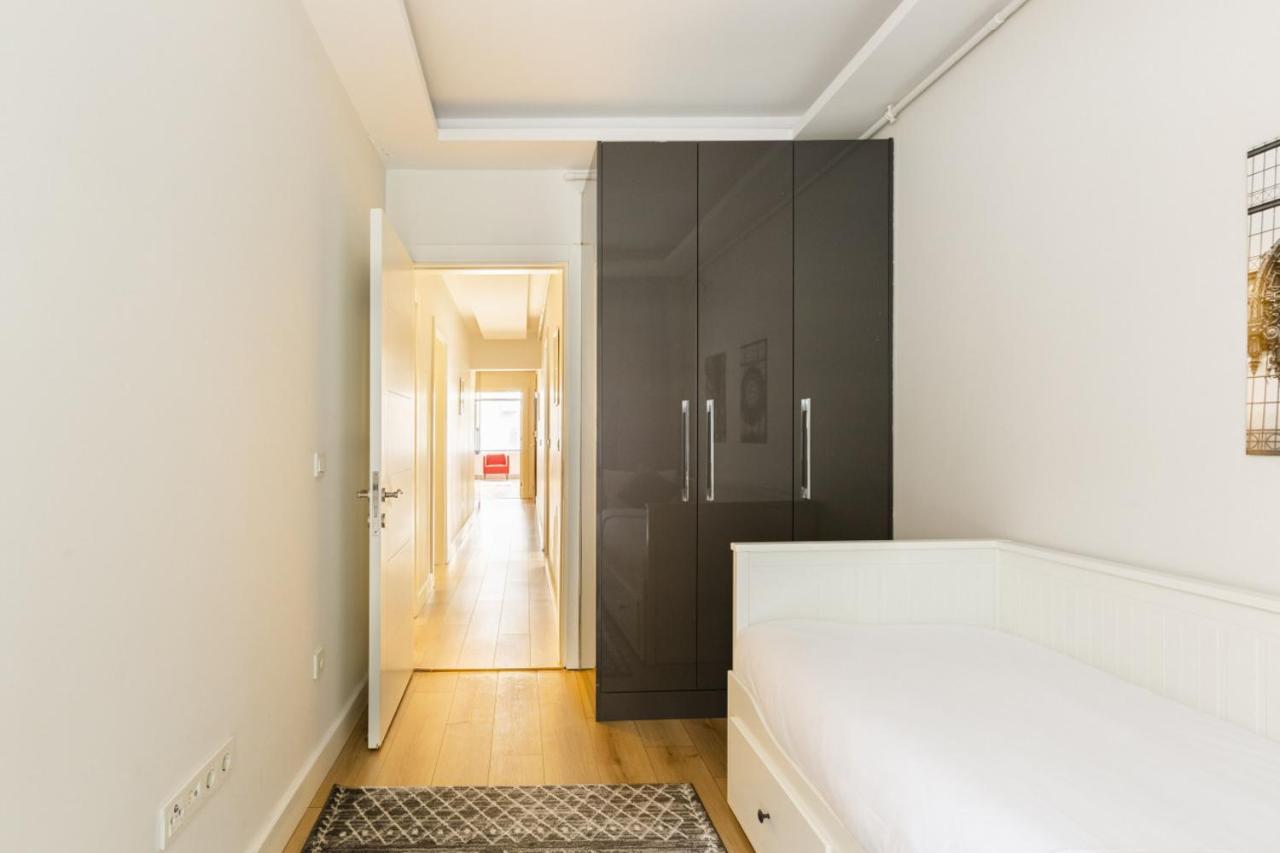 Apartamento Chic, Cozy With Garden In Besiktas