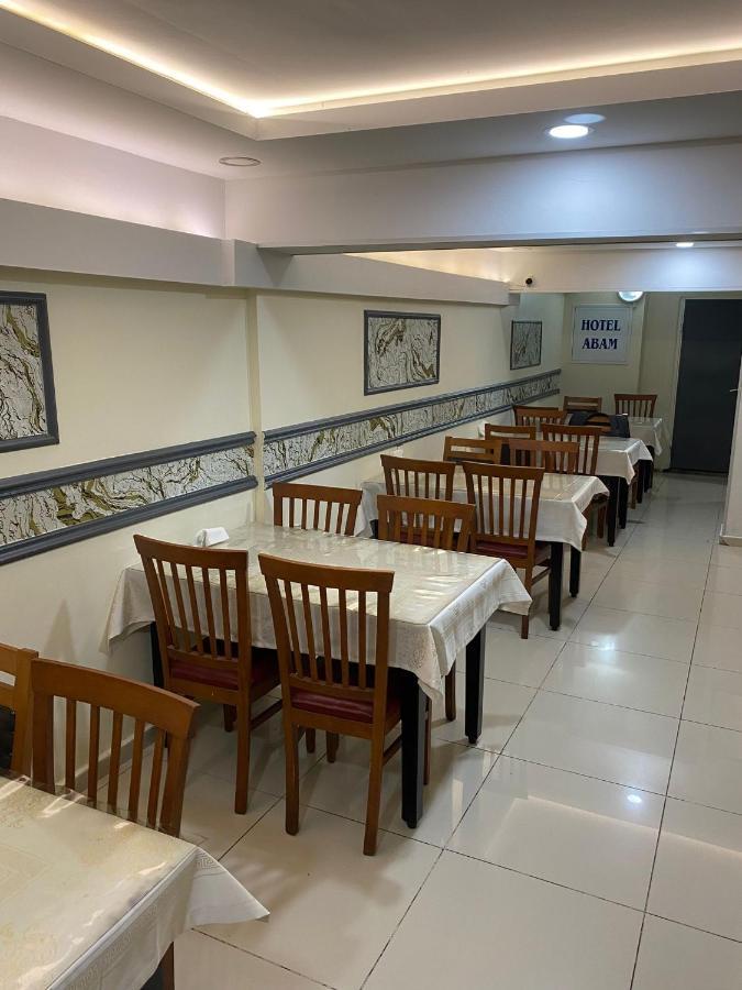 Abam Hotel 3*