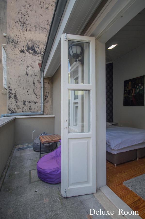 Puhu Istanbul