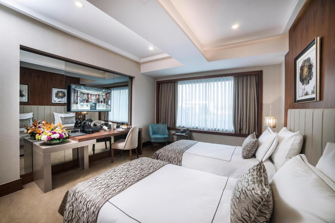Vogue Supreme Hotel