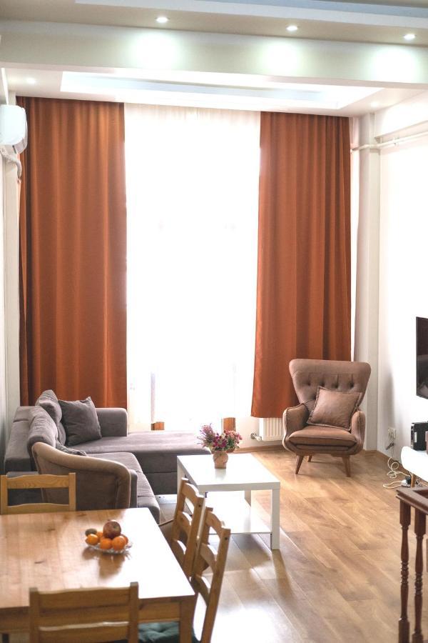 Apartment Garden Duplex With Netflix Close To Taksim,bomonti