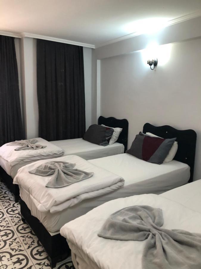 Reydel Hotel