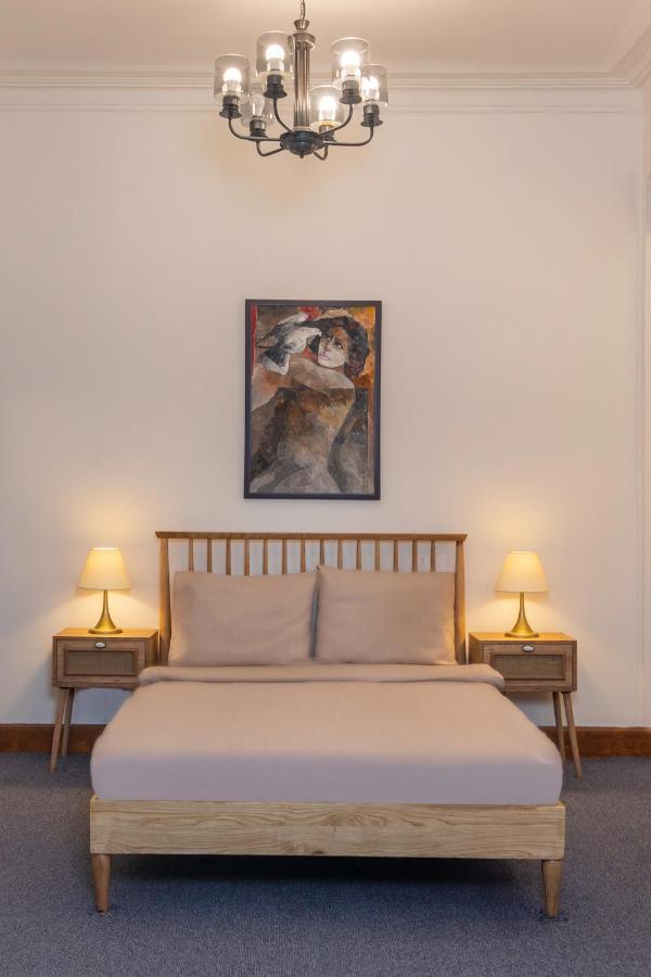Apartment 9 Pera