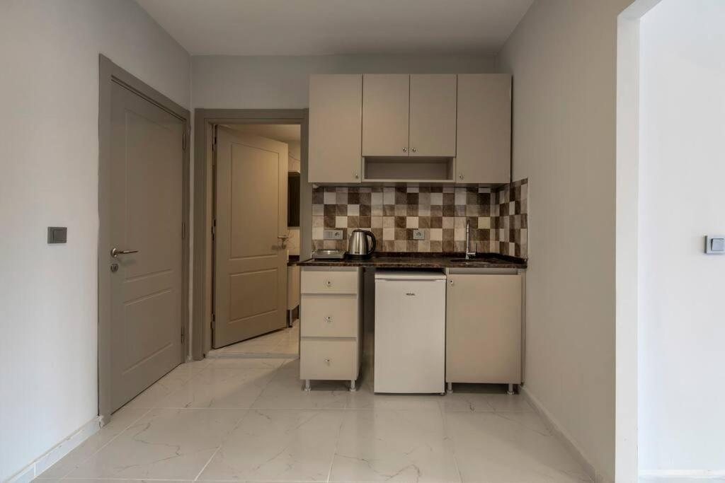 Cozy & Comfy Studio At Beyoglu - 51