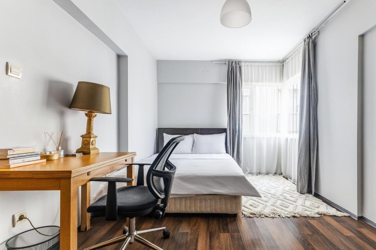 Chic Luminous Flat In Uskudar * Istanbul