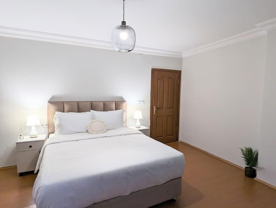 Superb & Elegant 3-bedroom Apt, Osmanbey Apartment *