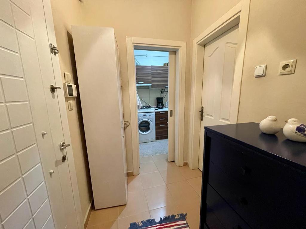 Apartment Cosy And Fully Furnished 2 Bedroom *