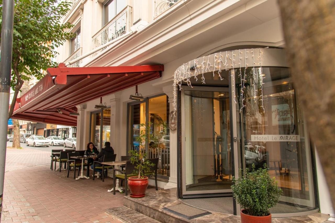 Le Mirage Hotel