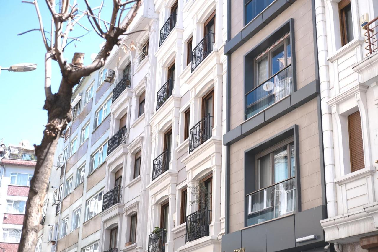 Garden Duplex With Netflix Close To Taksim,bomonti Apartment
