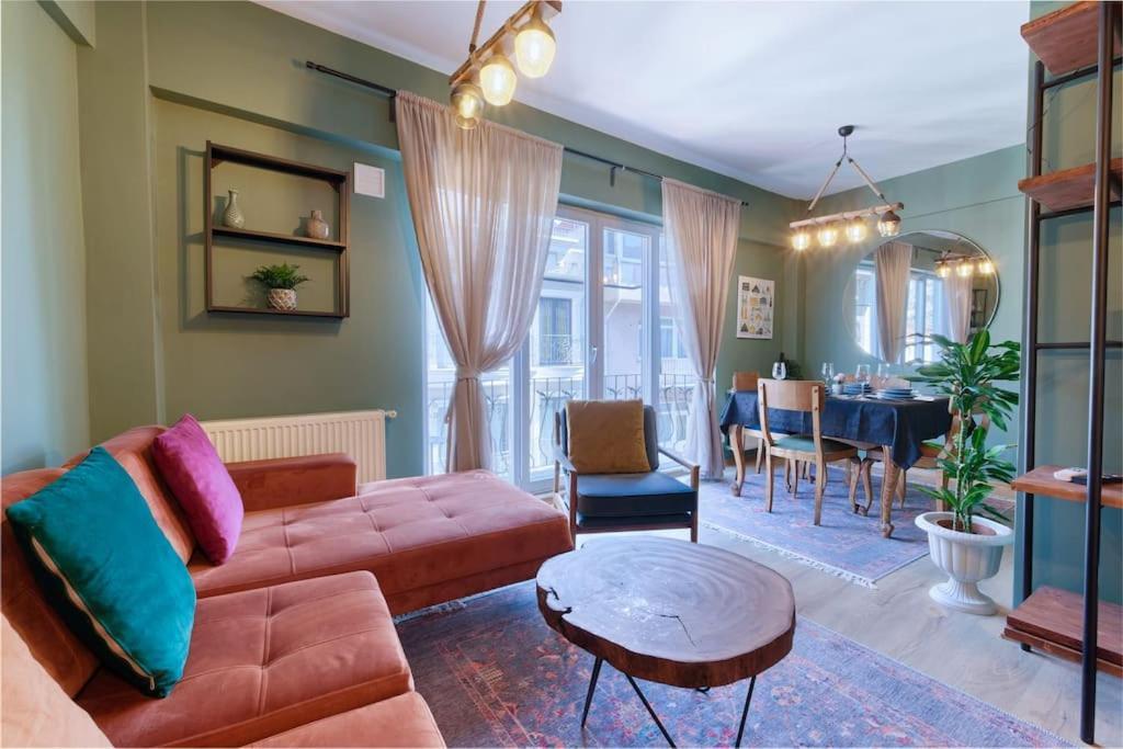 Apartment Cozy Center 1br W Balcony Near Galataport ! *