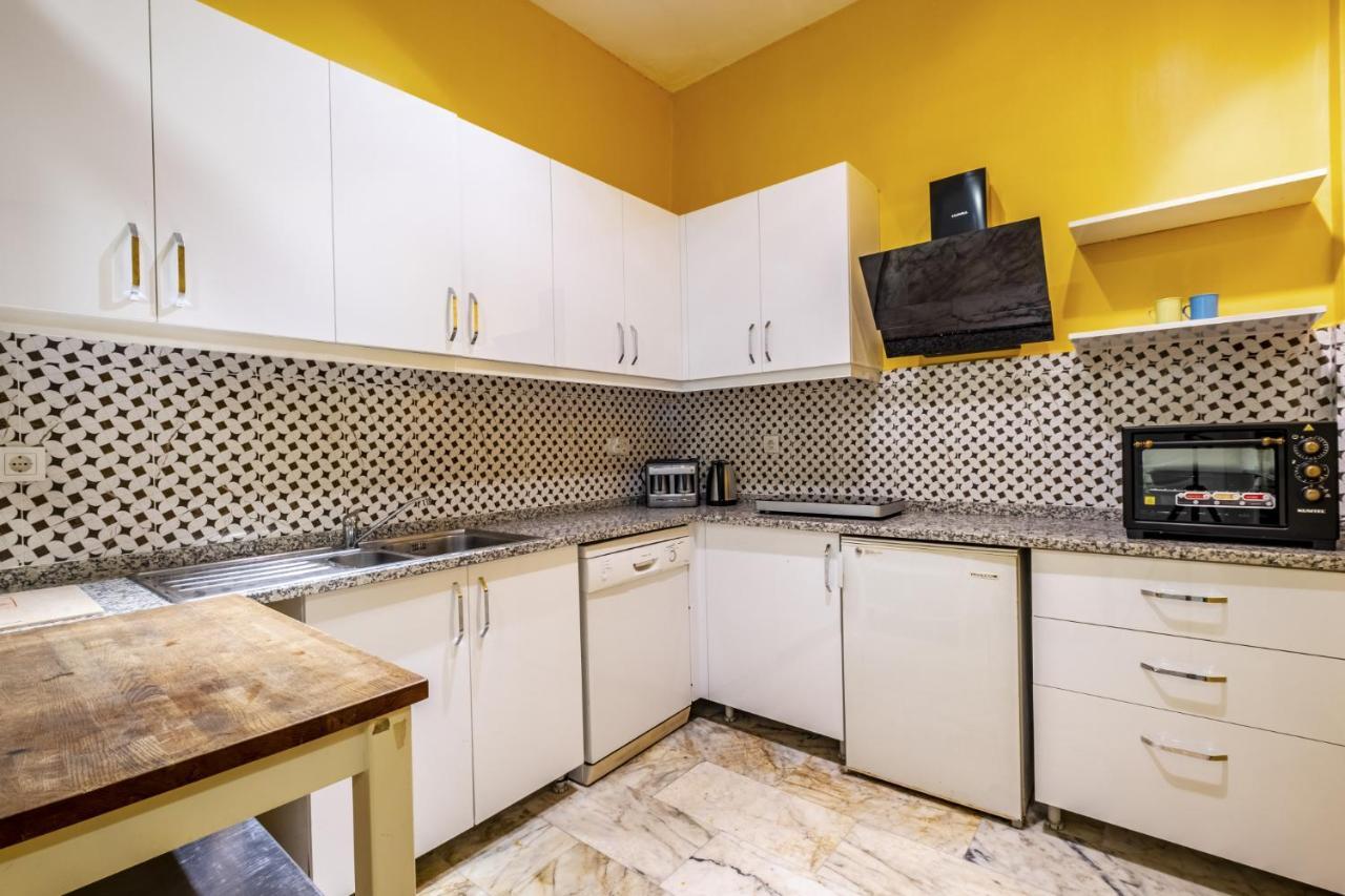 Apartment Comfortable Flat With Great Location In Beyoglu *