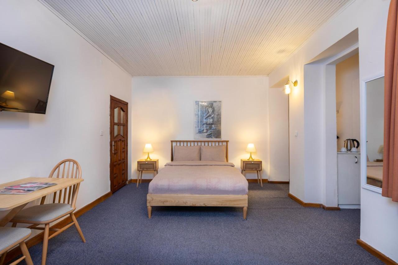 Apartment 9 Pera *