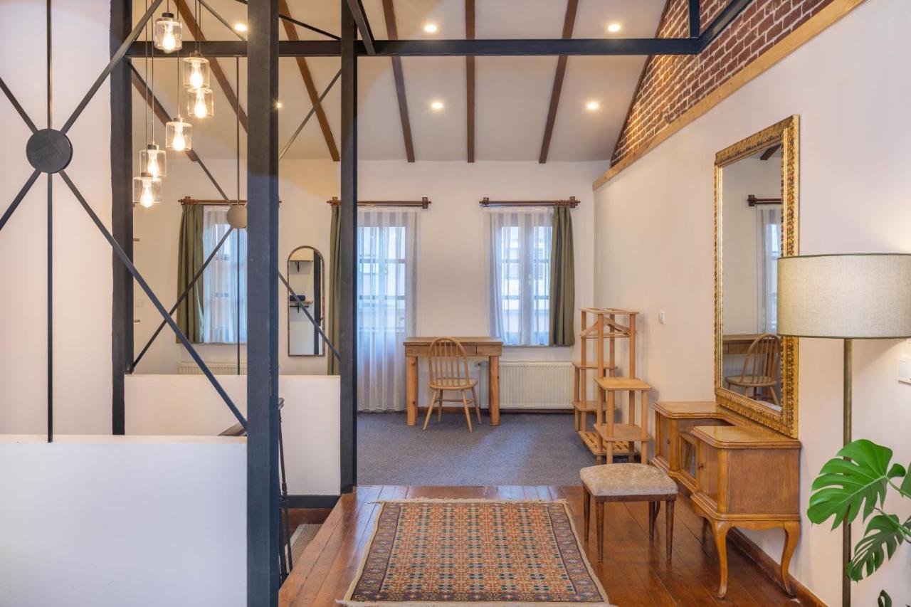 Apartment 9 Pera Istanbul