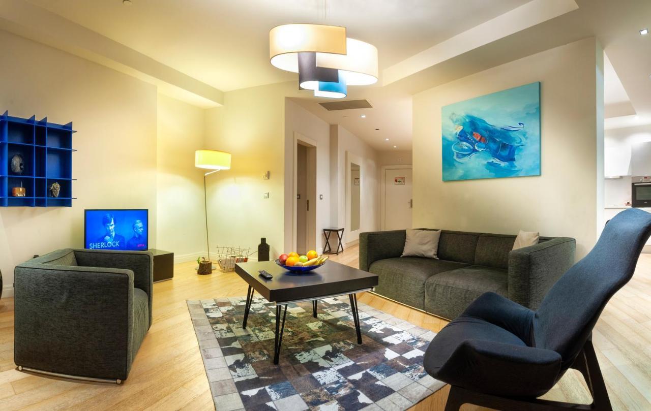 Armoni Apartment