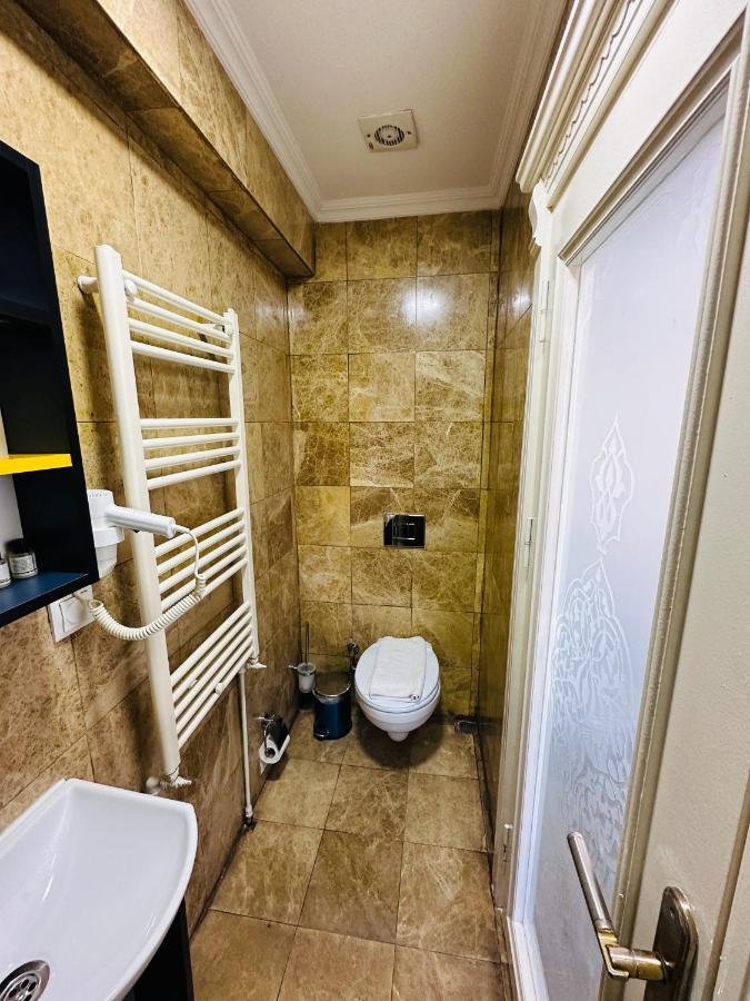 La Petite Maison Otel
