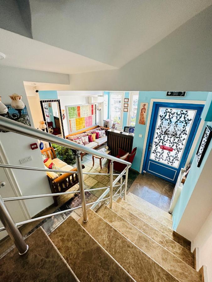 La Petite Maison Otel 2*