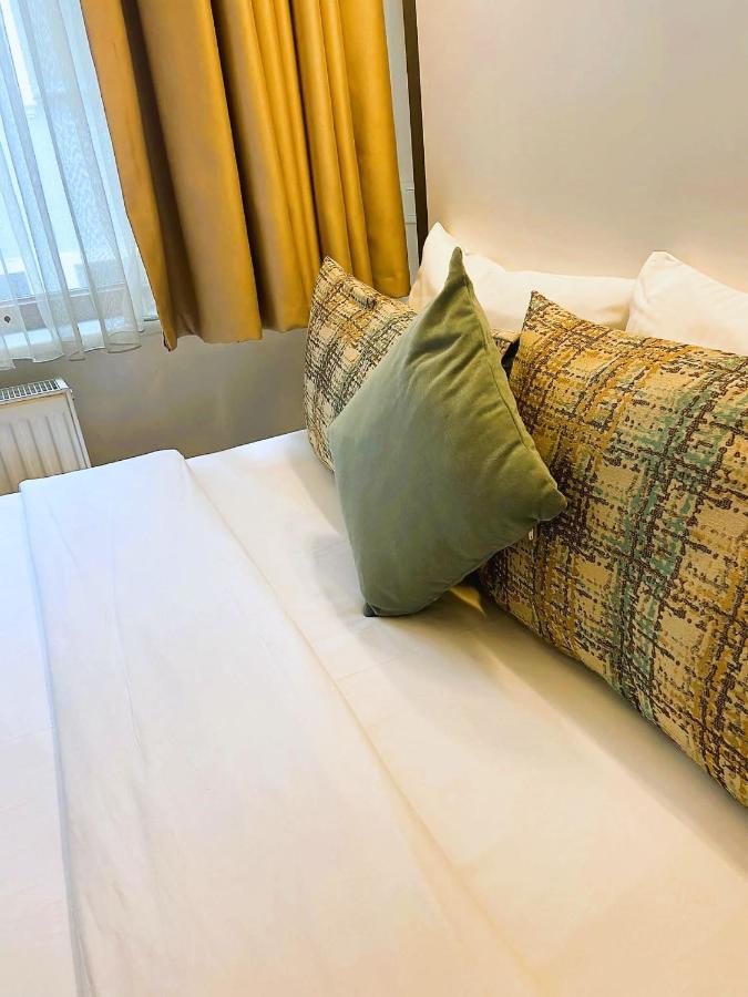 Hotels And Suites Platine Otel *