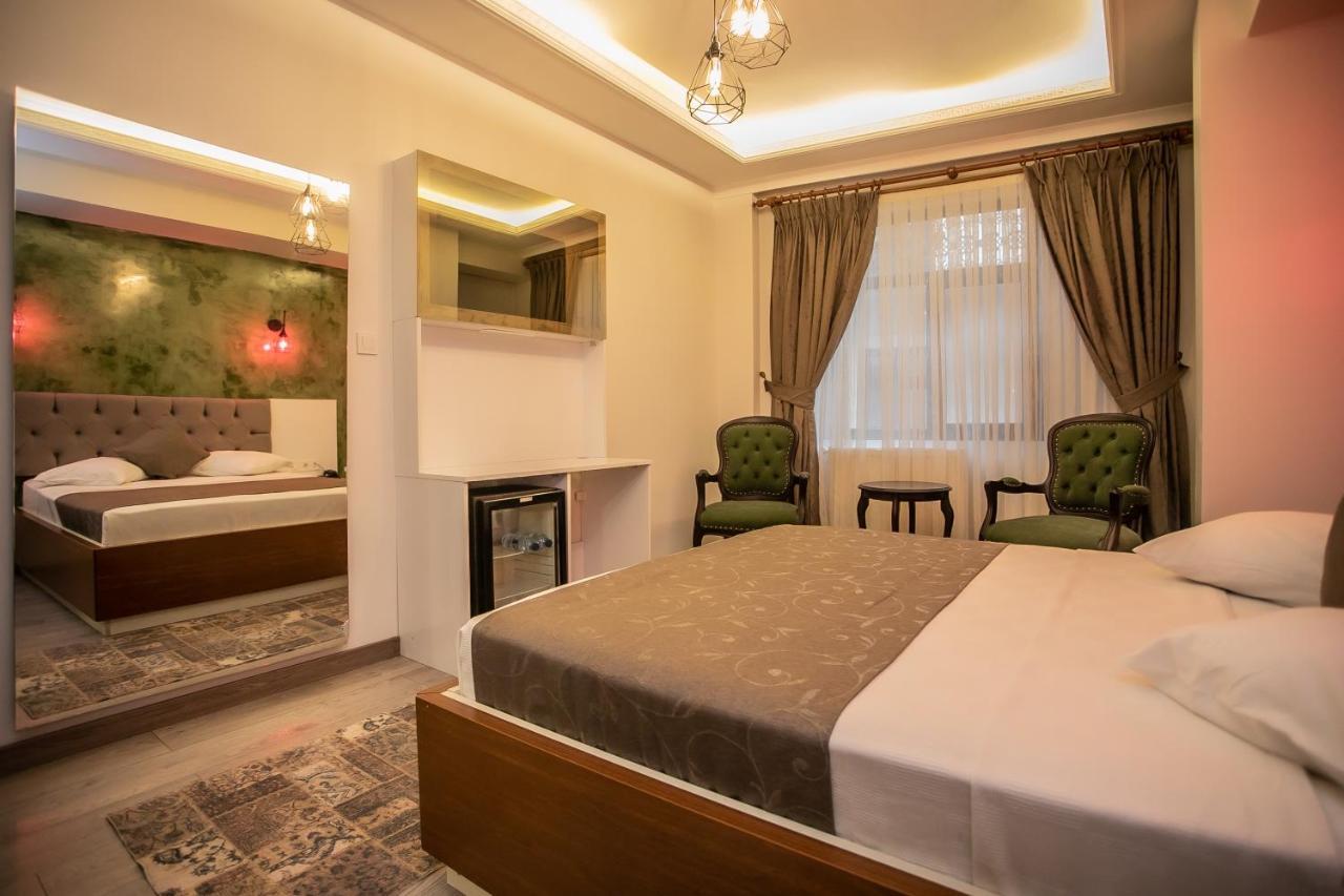 Pera Capitol Hotel