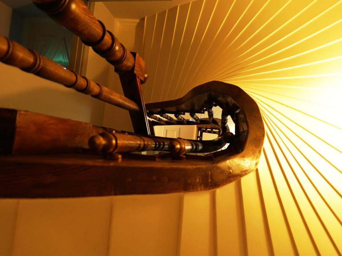 Tilas - In 19th Century Wooden Townhouse,kadikoy Hotel *