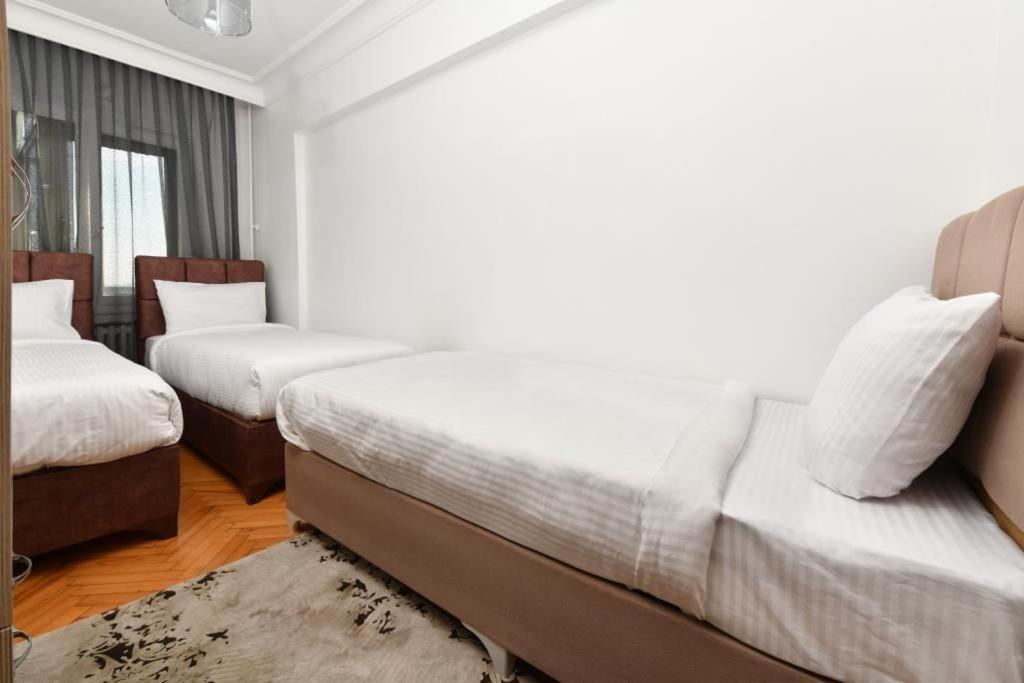 Colorist Apartment Istanbul