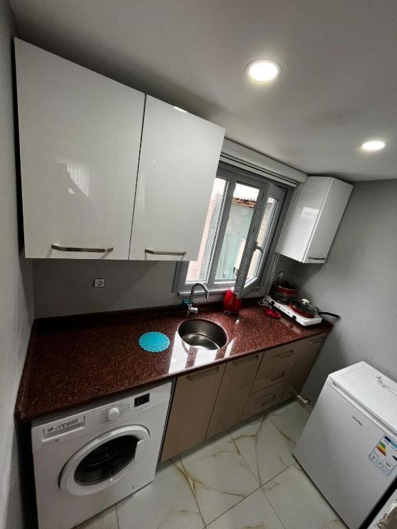 Enes & Suites *