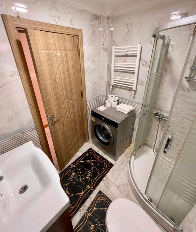 Trump Tower - Cevahir Shopping Center - Sisli Metro Iki Yatak Odali Klimali Tuem Daire Apartment Istanbul