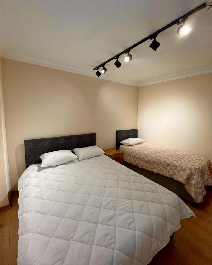 Apartment Trump Tower - Cevahir Shopping Center - Sisli Metro Iki Yatak Odali Klimali Tuem Daire