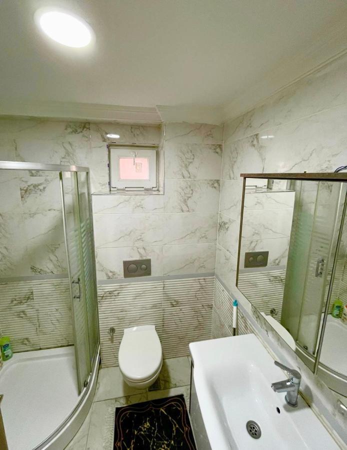Trump Tower - Cevahir Shopping Center - Sisli Metro Iki Yatak Odali Klimali Tuem Daire Apartment Istanbul