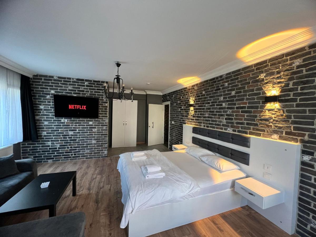 Karaca Hotel