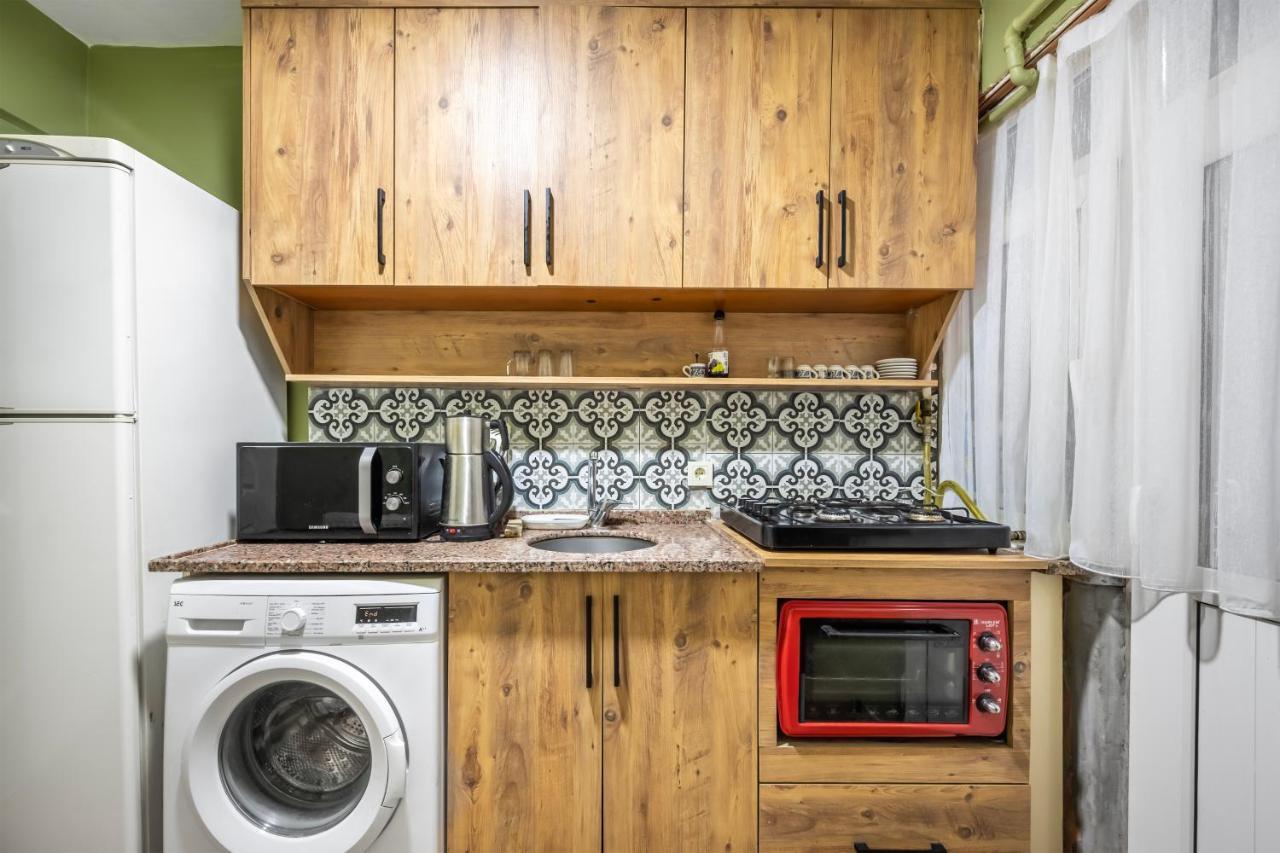 Apartment Secret Garden - Basement