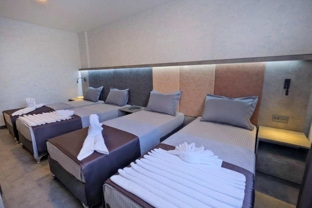 Hotel The Queen