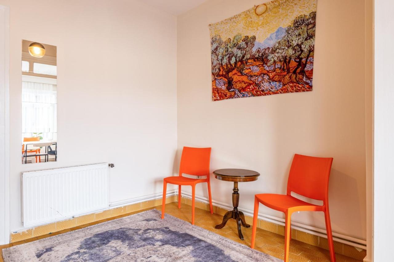 Apartment Furnished And Spacious Flat In Central Kadikoy Istanbul