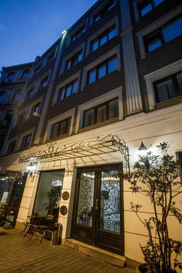 P Galata - Special Category