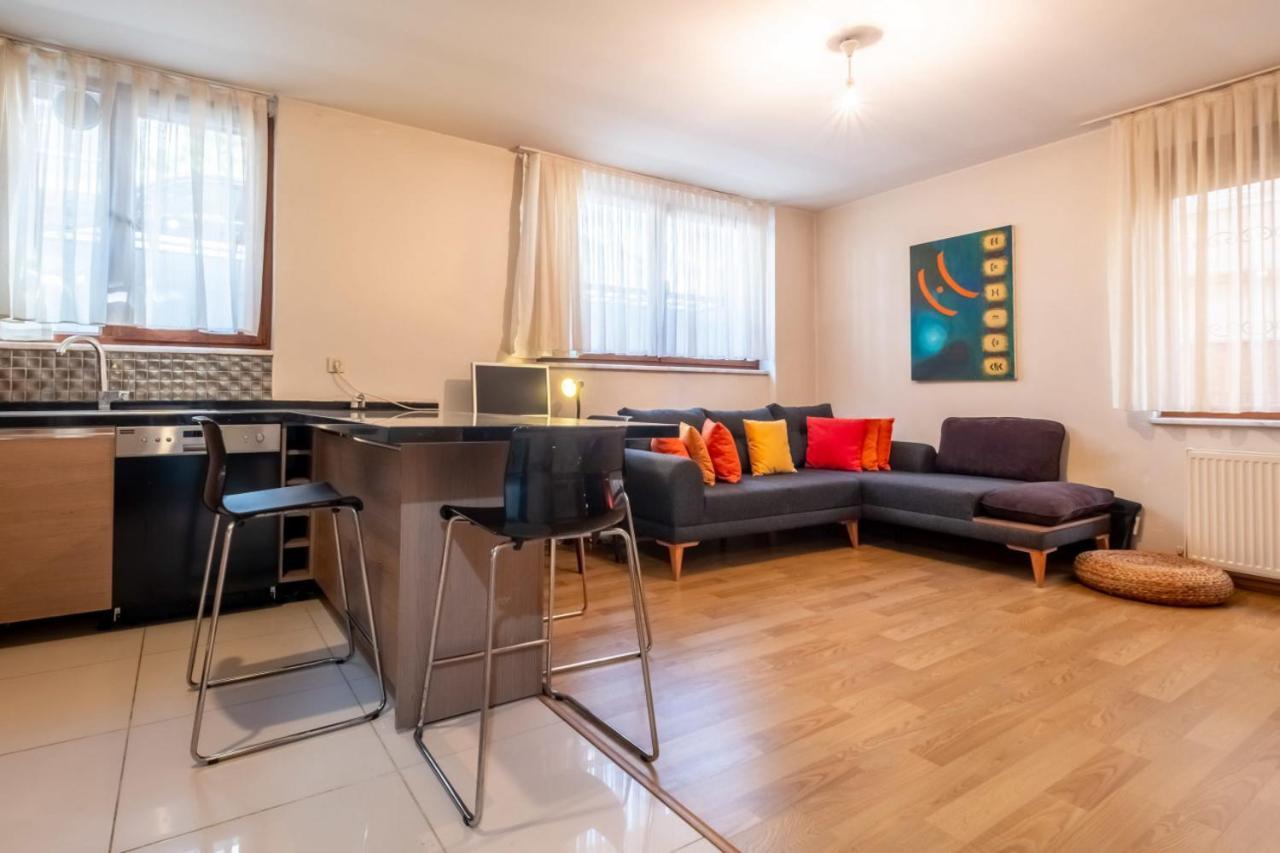 Cozy Flat With Location In Uskudar Apartment *
