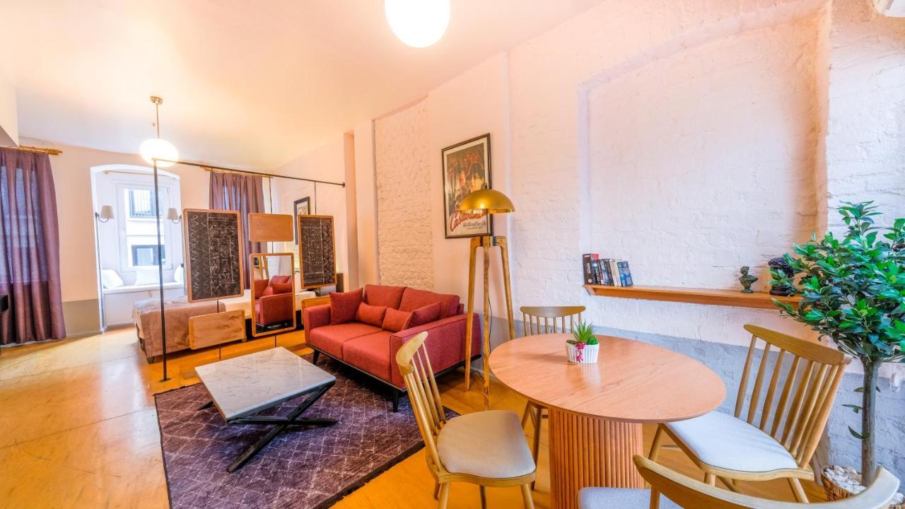 Mayer Loft