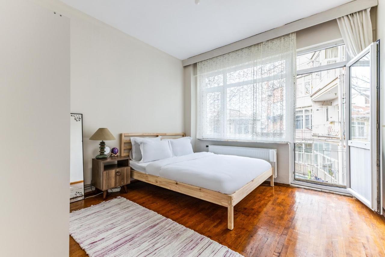 Furnished And Spacious Flat In Central Kadikoy Apartment Istanbul