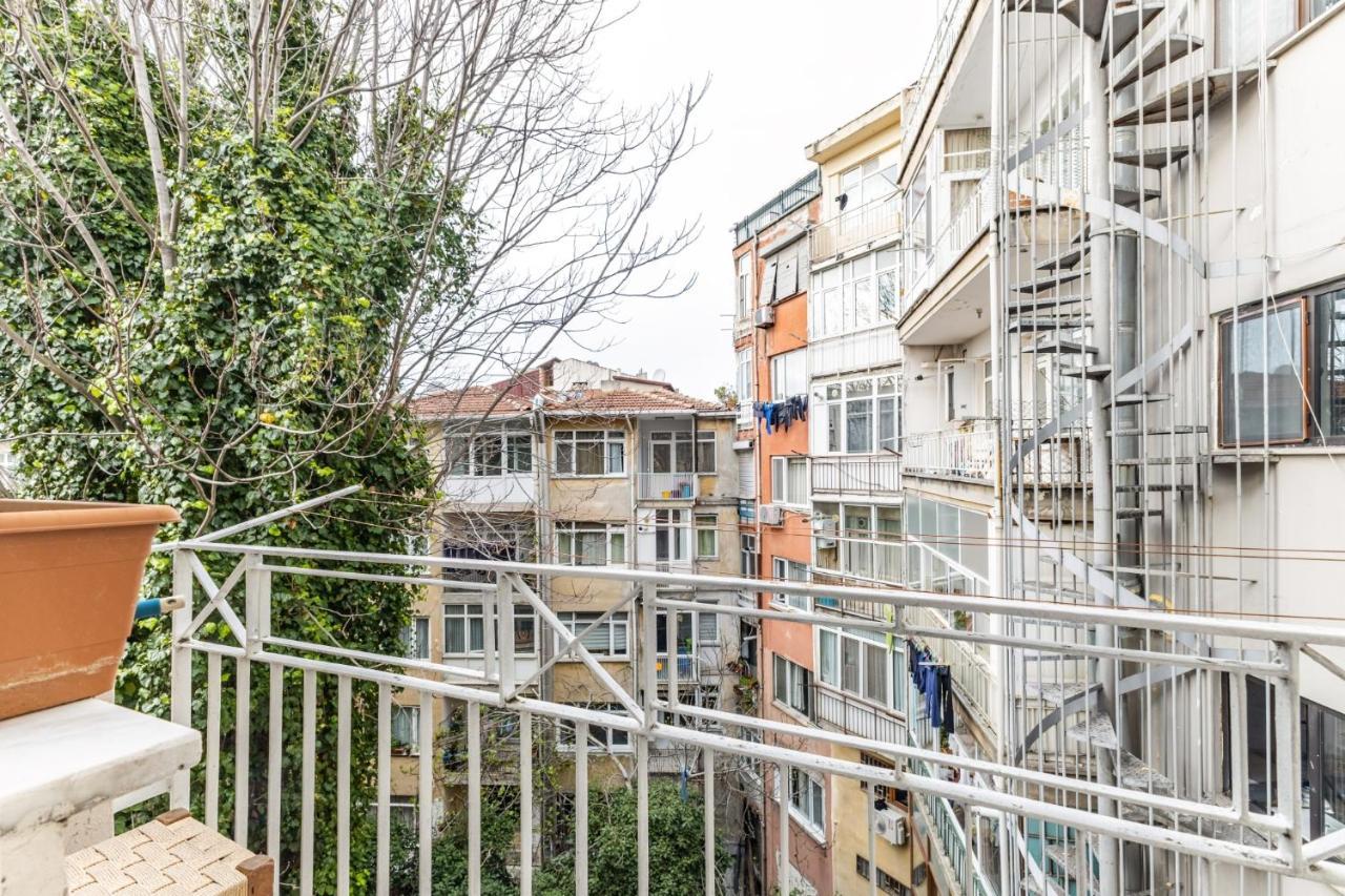 Apartment Furnished And Spacious Flat In Central Kadikoy *