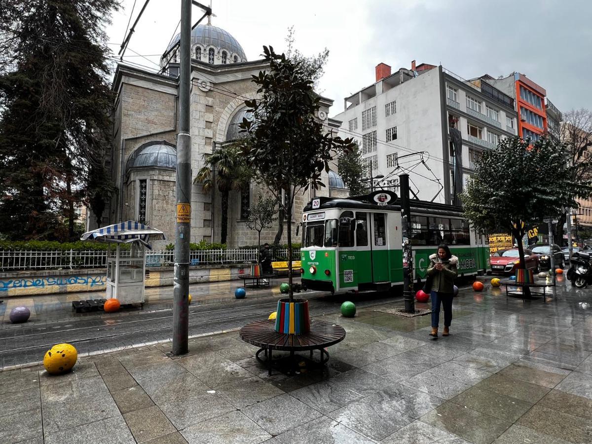 Cozy In Kadikoy Apartment