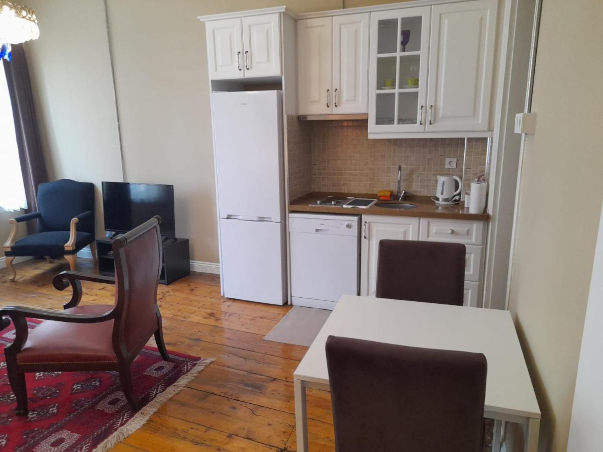 Agus Flats Galata *
