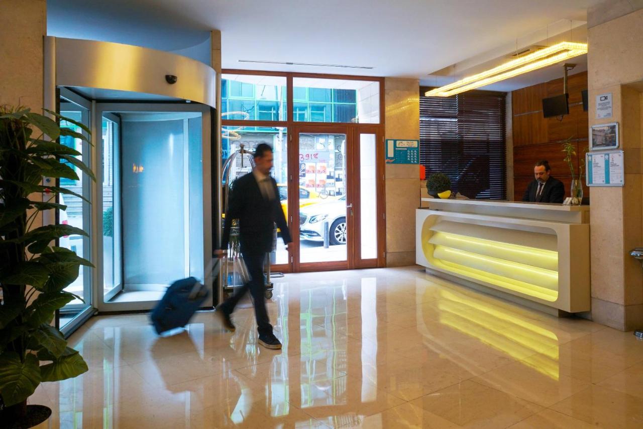 Hotel Troya