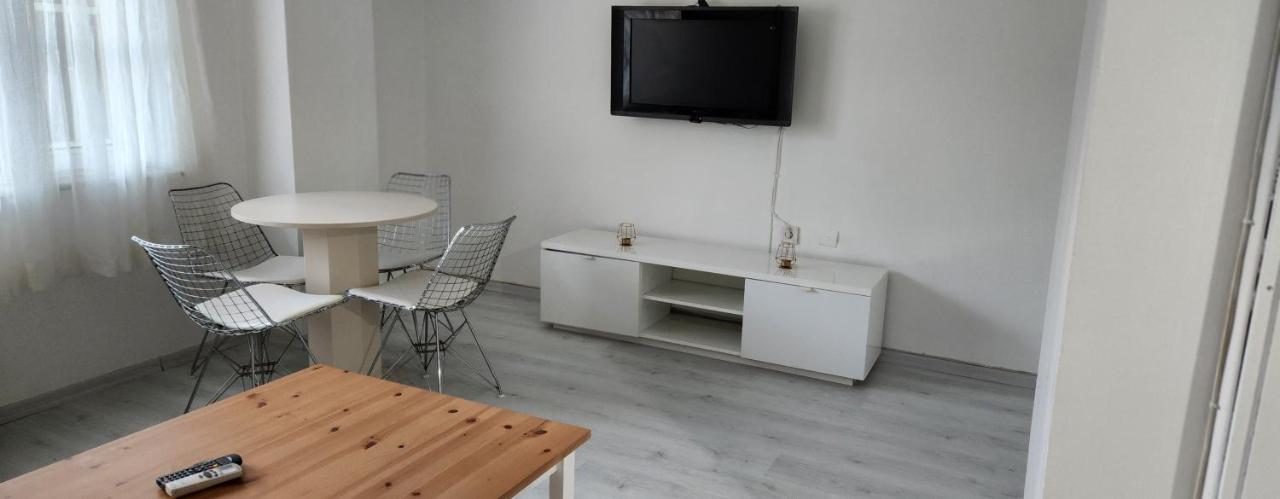 Filiz Kargin Apartment Istanbul