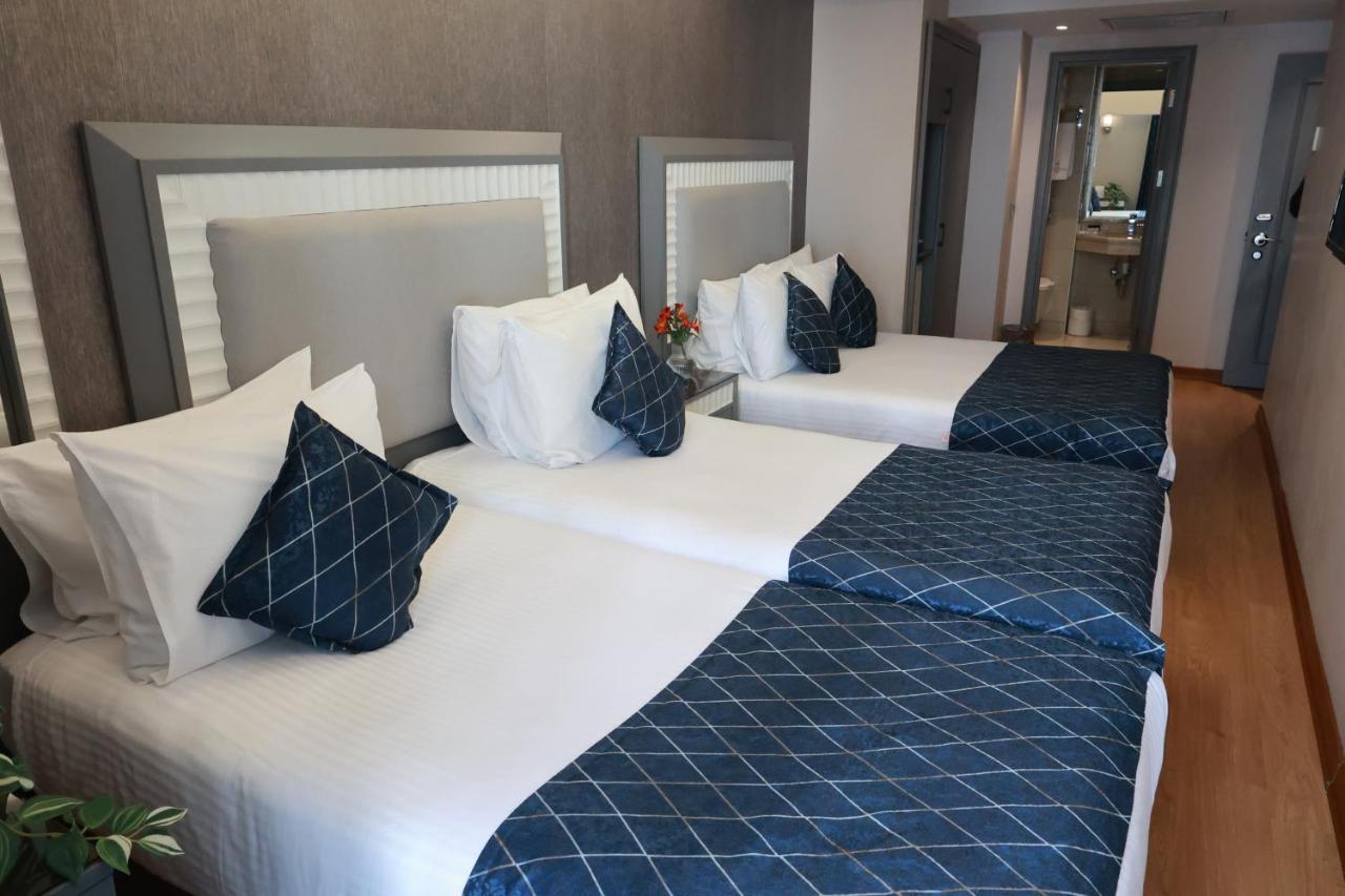 Nova Plaza Park Hotel 4*