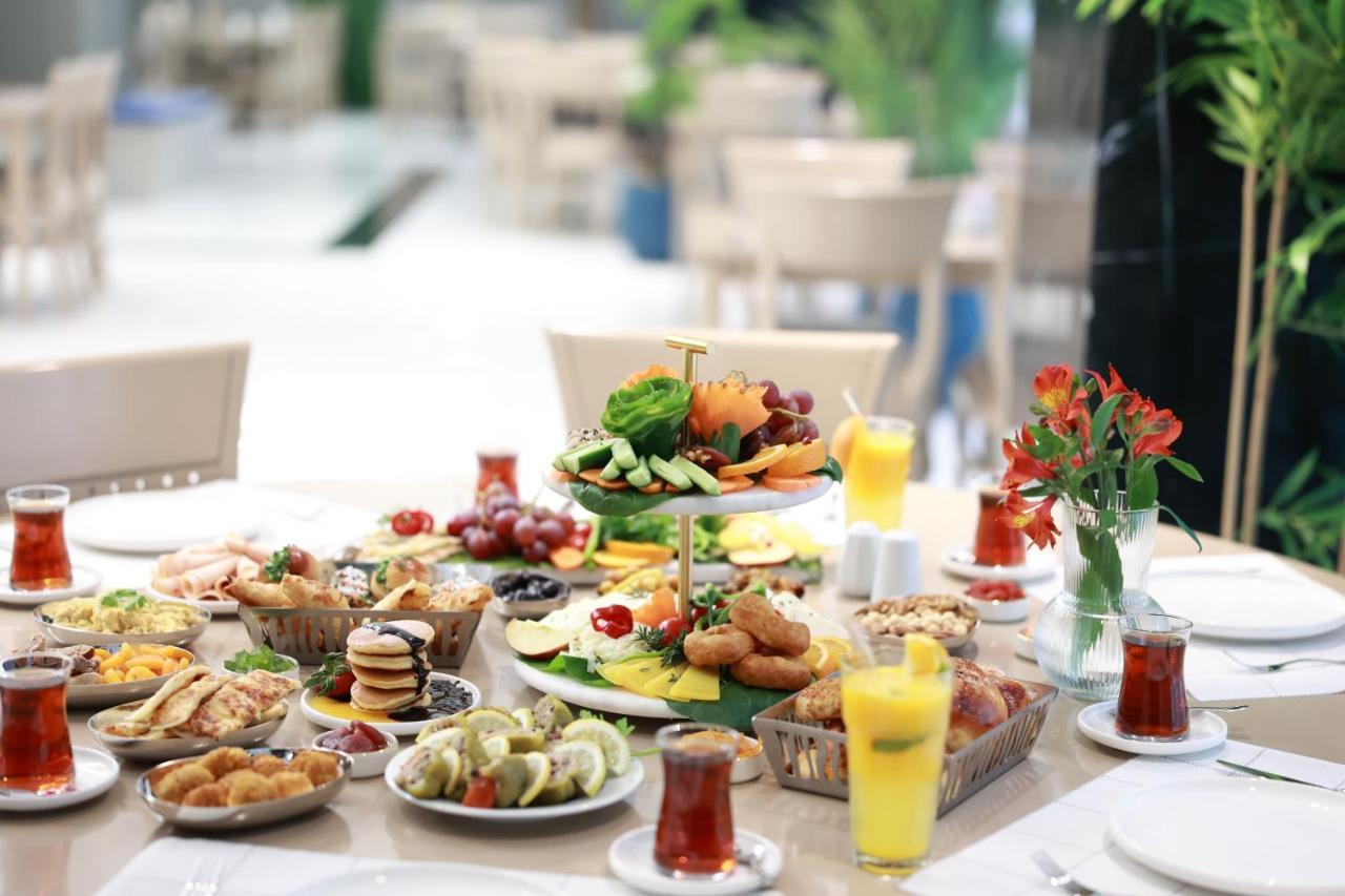 Otel Nova Plaza Crystal &