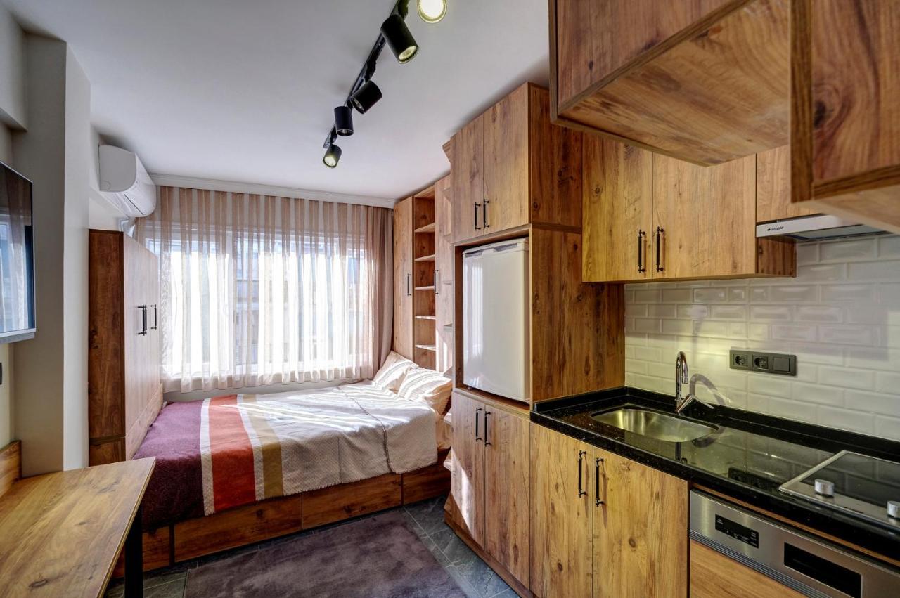 Guest house 2023 Decoration, New Electonics, 50mbps Internet, Modern, Studio, 18m2, Location, 300 M To Bosphorus