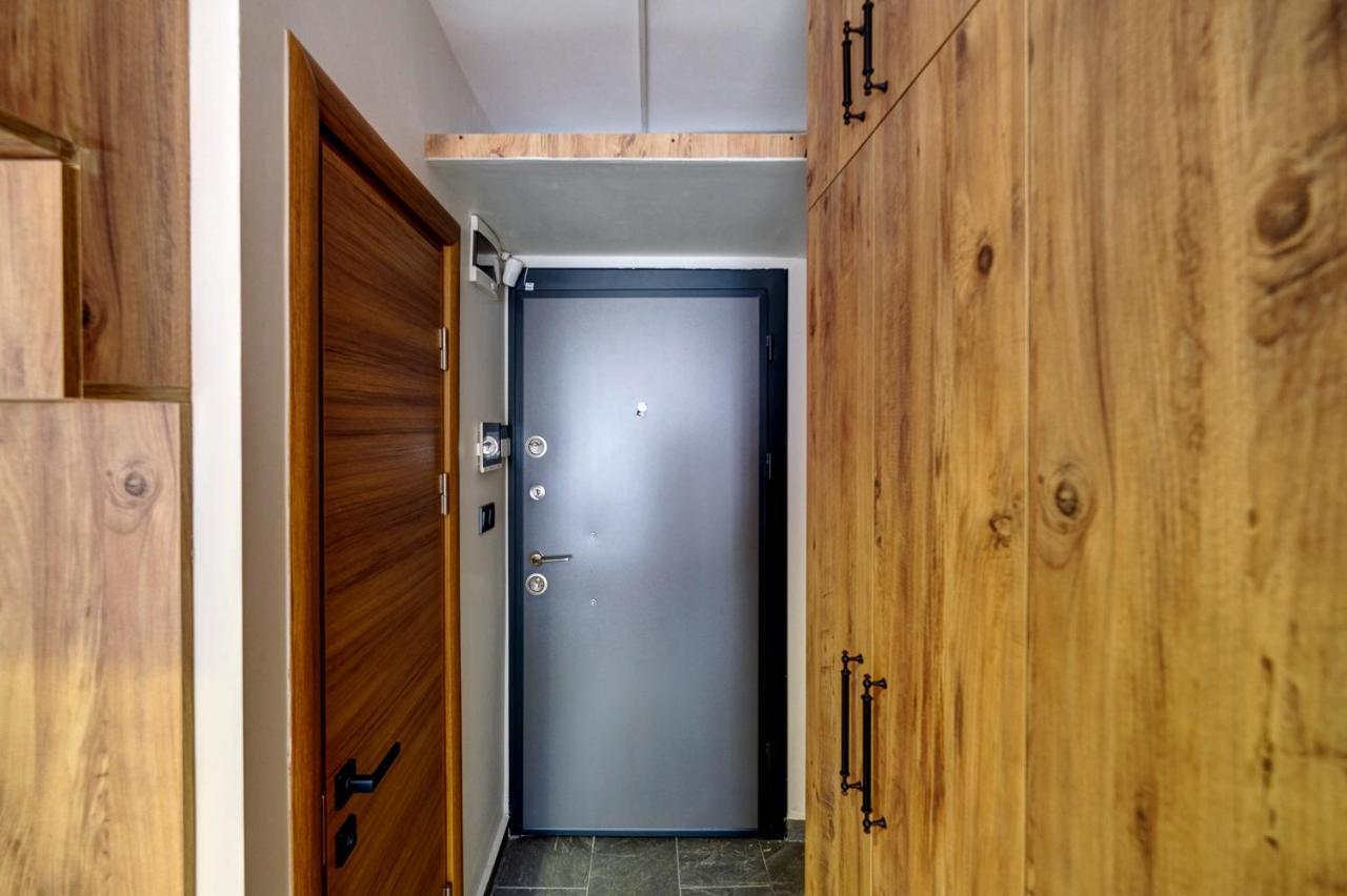 2023 Decoration, New Electonics, 50mbps Internet, Modern, Studio, 18m2, Location, 300 M To Bosphorus *