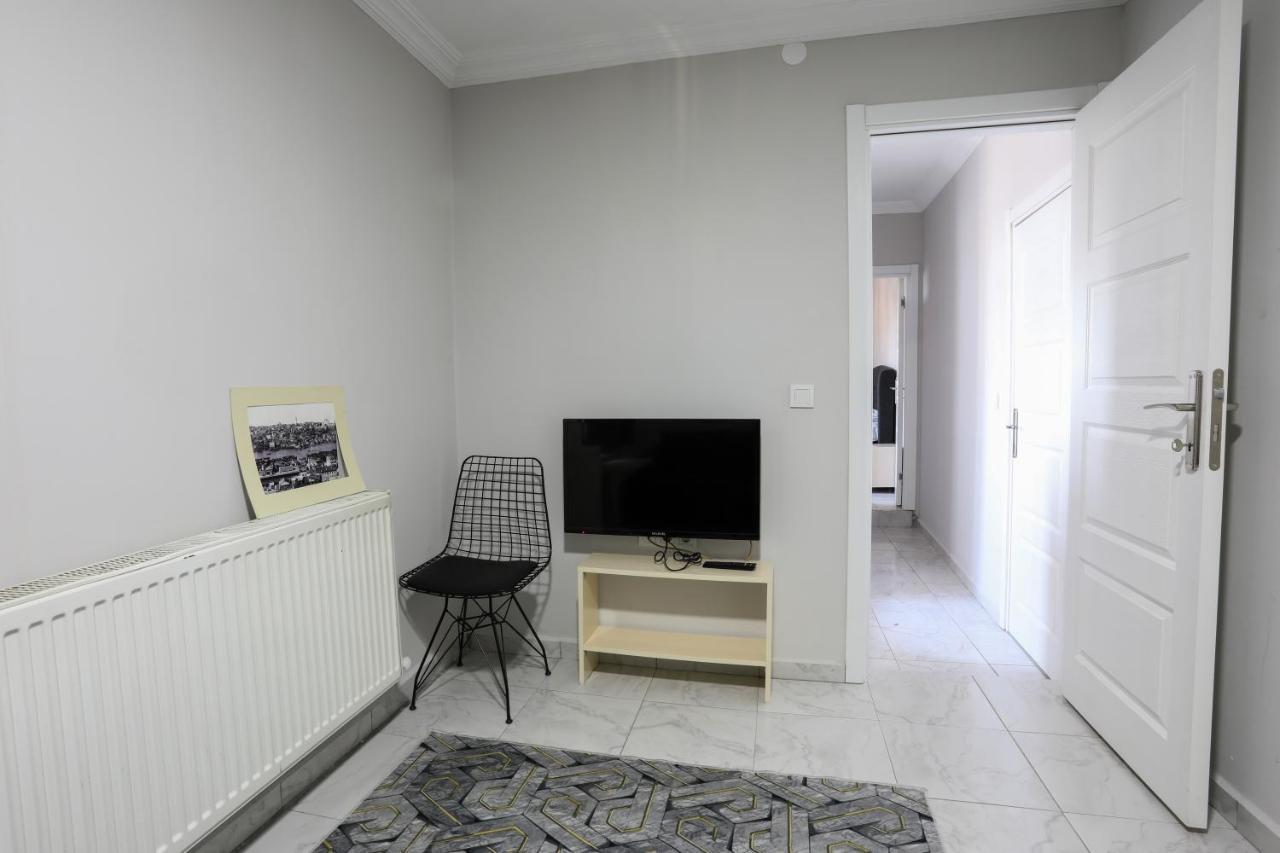 Apartment Sim Kat 5 *