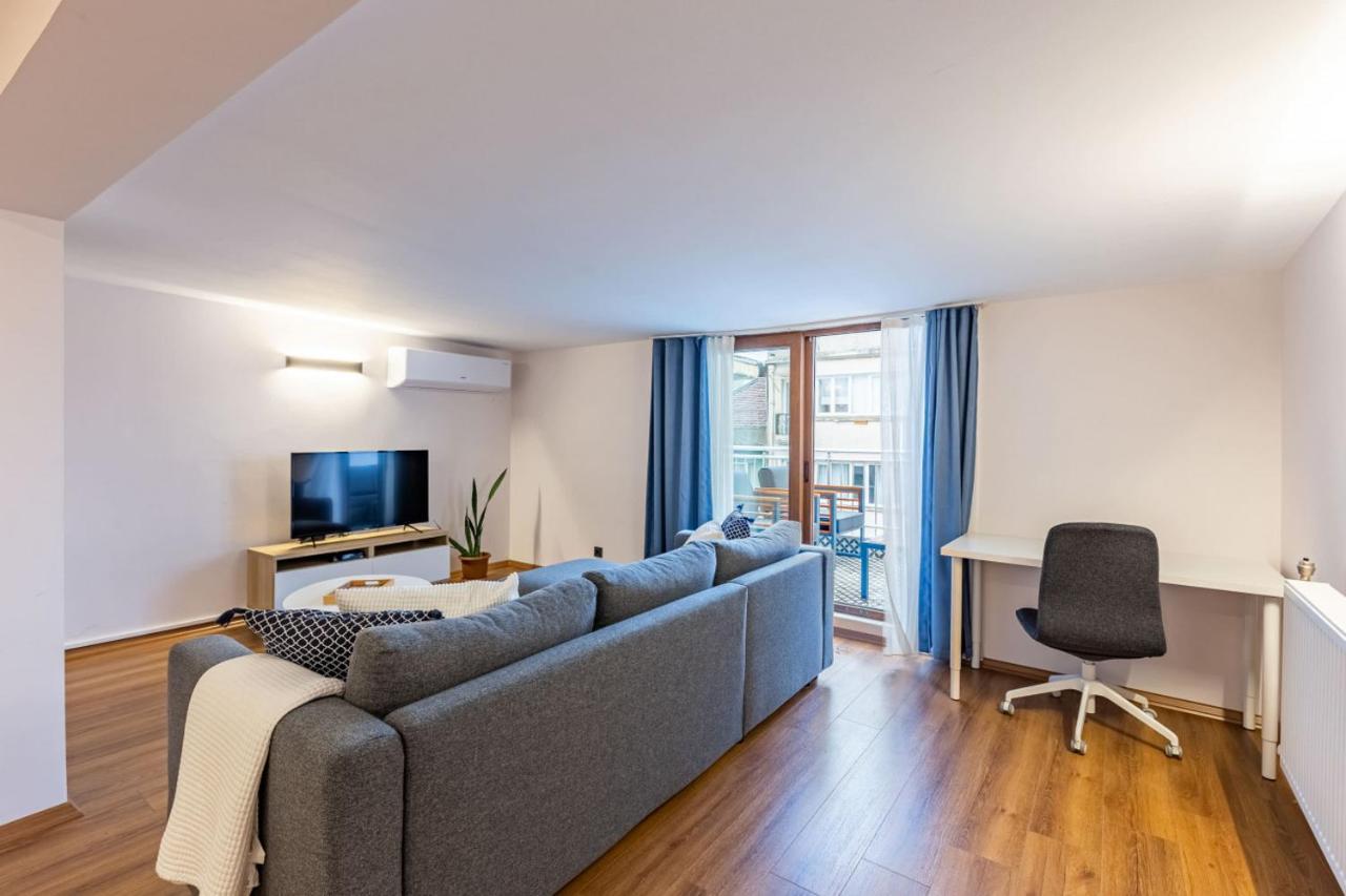 Apartment Flat With Lovely Terrace Near Osmanbey Metro Station In Ferikoy, Sisli *