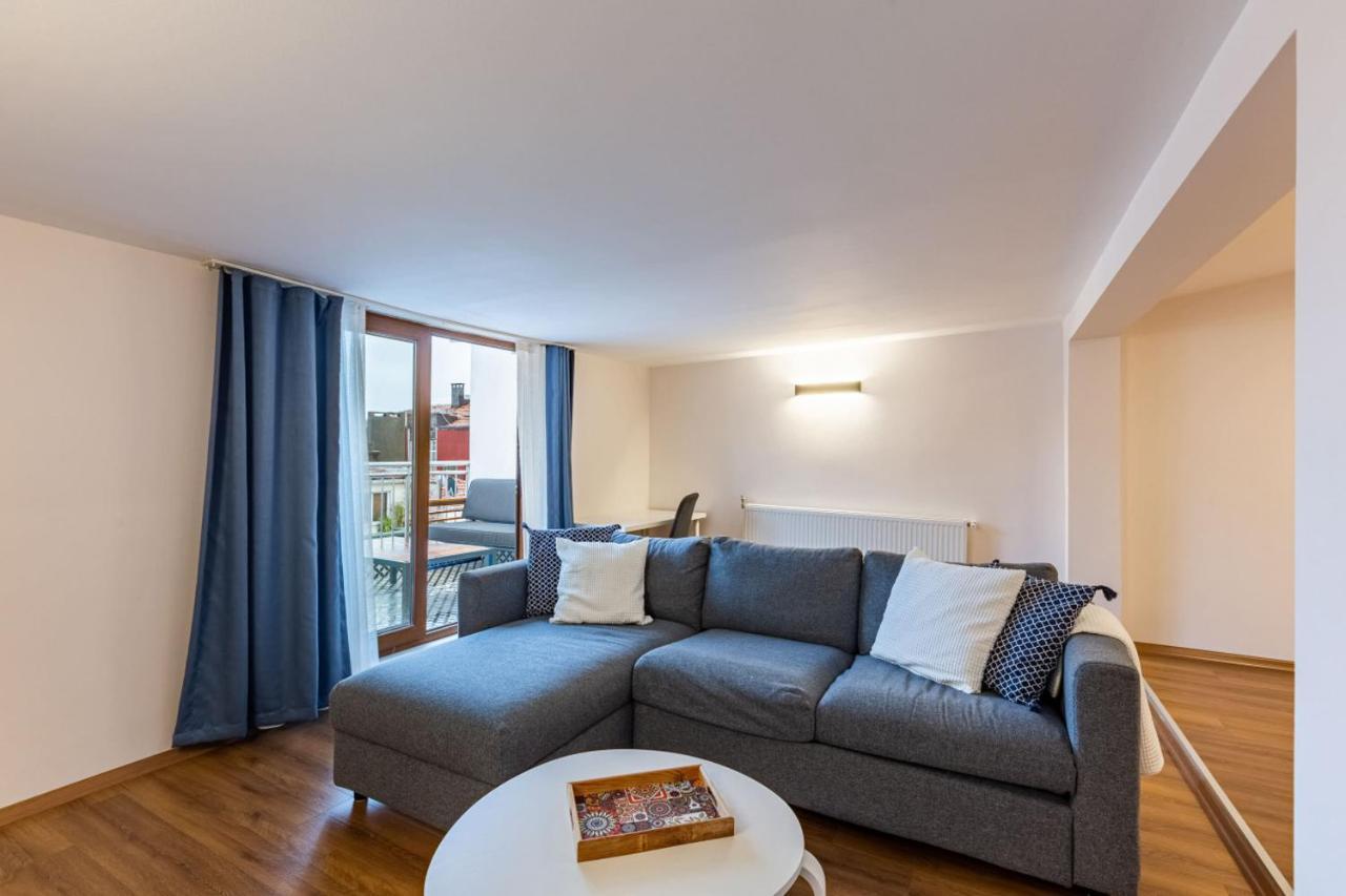 Flat With Lovely Terrace Near Osmanbey Metro Station In Ferikoy, Sisli